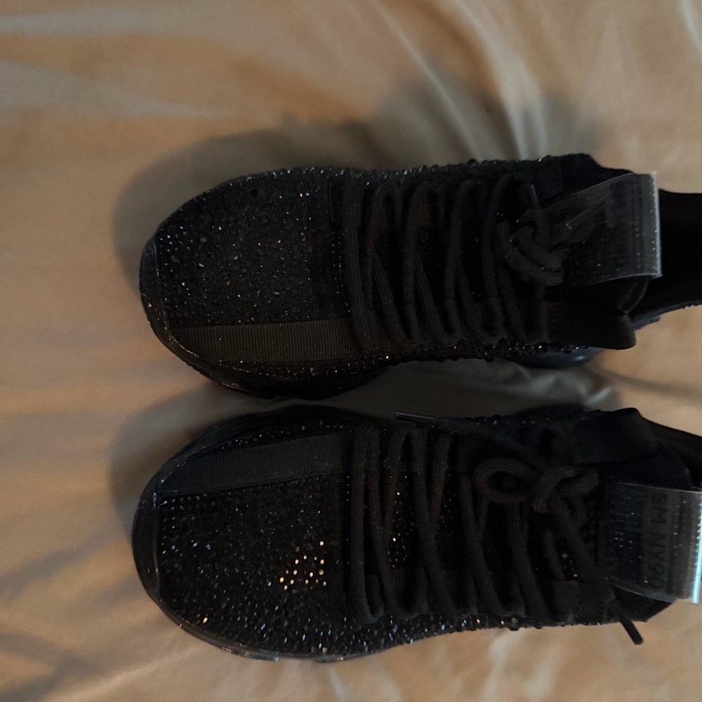 Women’s size 8 Black Sparkle Sneakers